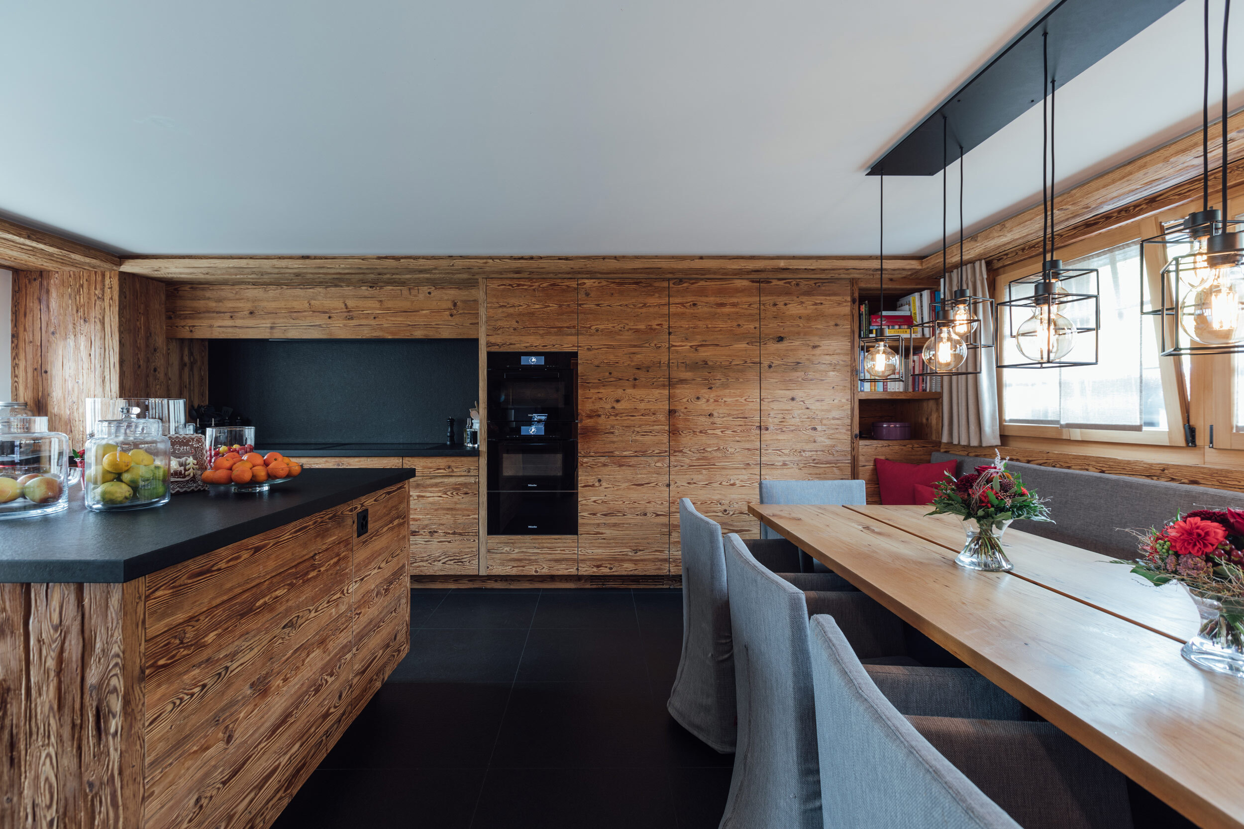 03-kitchen-front-wood.jpg