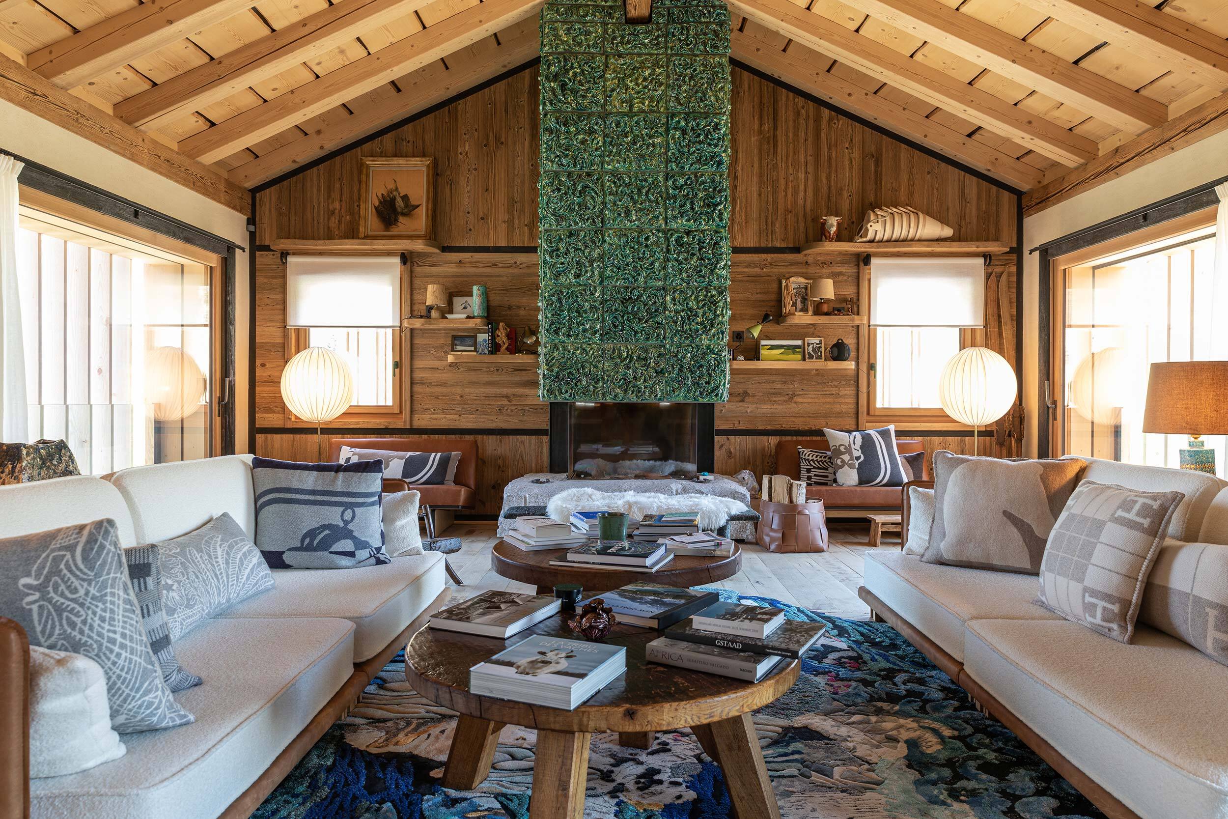 c08-01-interior-finishing-with-sawn-wood.jpg